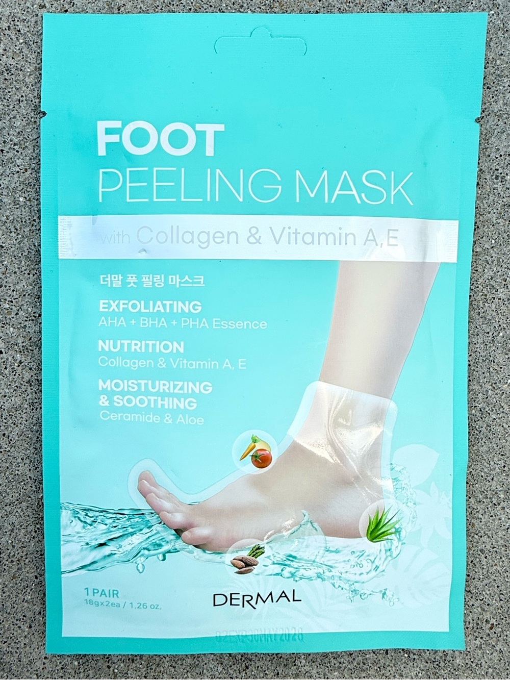 Dermal Foot Peeling Mask — Aqua Blue Exfoliating & Moisturizing Treatment